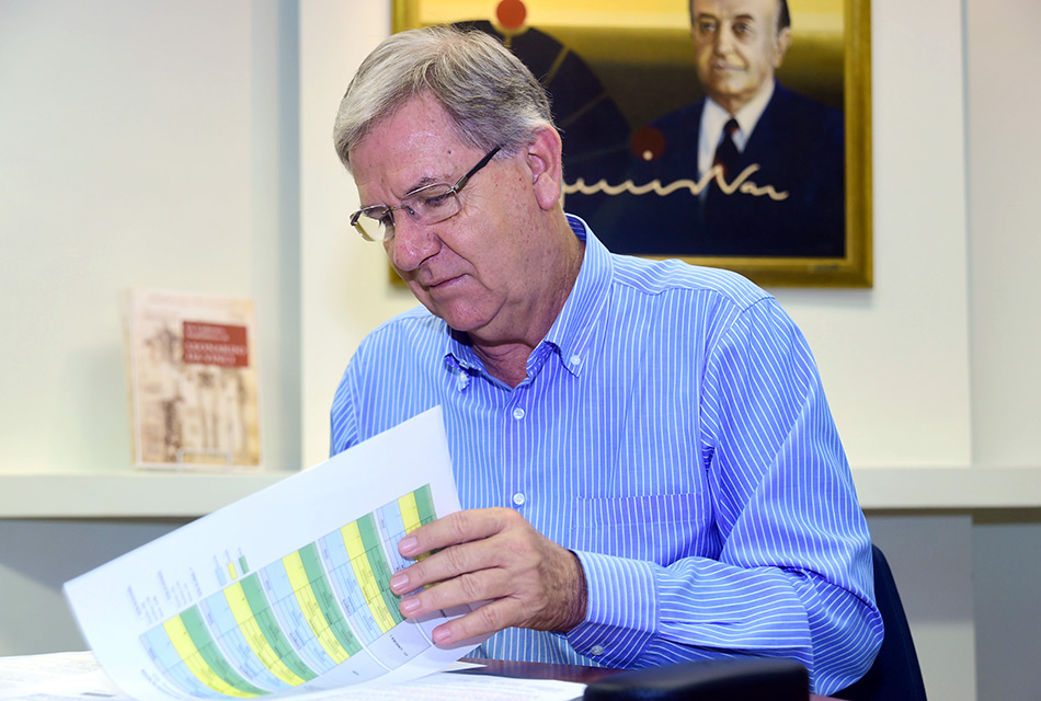 Miguel de Arruda, da Comissão Organizadora da Consulta Miguel de Arruda, da Comissão Organizadora da Consulta