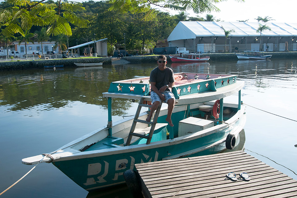 Atividade de extensão em Parati Barco, em atividade de extensão em Parati