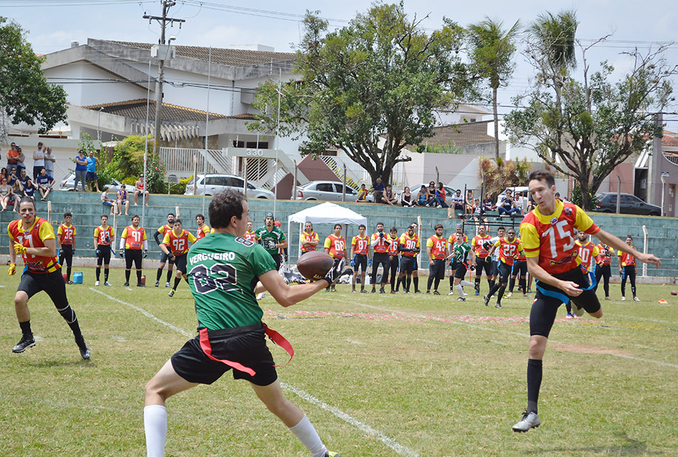 Jogadores do Unicamp Eucalyptus em ação