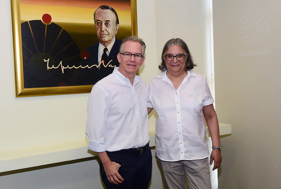 Professores Marcelo Knobel e Teresa Atvars, candidatos a reitor e coordenador-geral da Universidade Professores Marcelo Knobel e Teresa Atvars