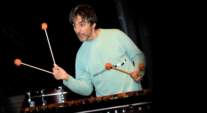 O percussionista espanhol e professor da Universidade do Porto, Miquel Bernat