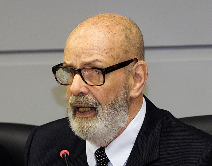 O filósofo e professor Oswaldo Porchat, falecido no último dia 15 de outubro