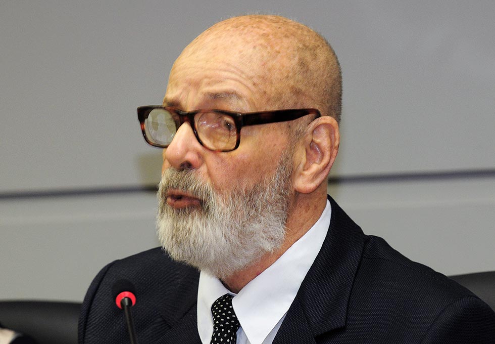 O filósofo e professor Oswaldo Porchat durante a entrega do título de professor emérito da Unicamp O filósofo e professor Oswaldo Porchat durante a entrega do título de professor emérito da Unicamp