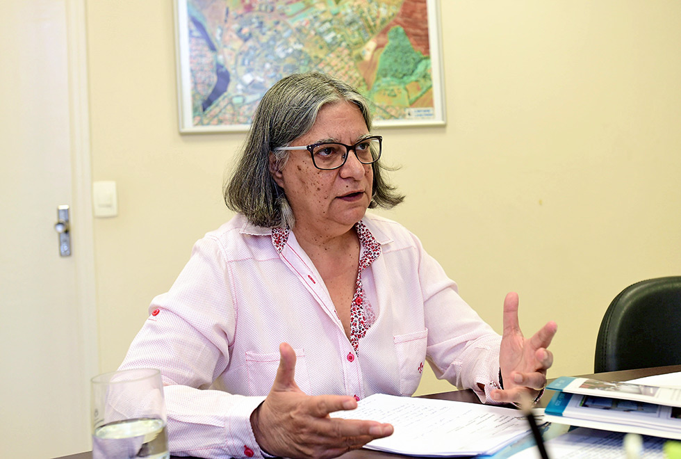 Tersa Atvars, coordenadora-geral da Unicamp Tersa Atvars, coordenadora-geral da Unicamp