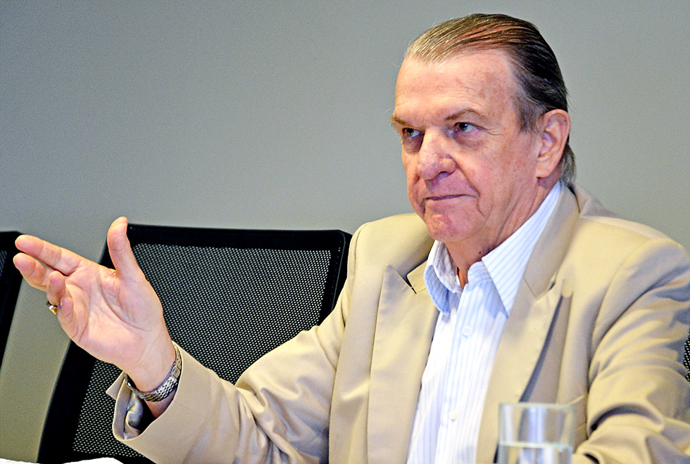 Carlos Vogt abriu Programa Interdisciplinar Cocen Carlos Vogt abriu Programa Interdisciplinar Cocen