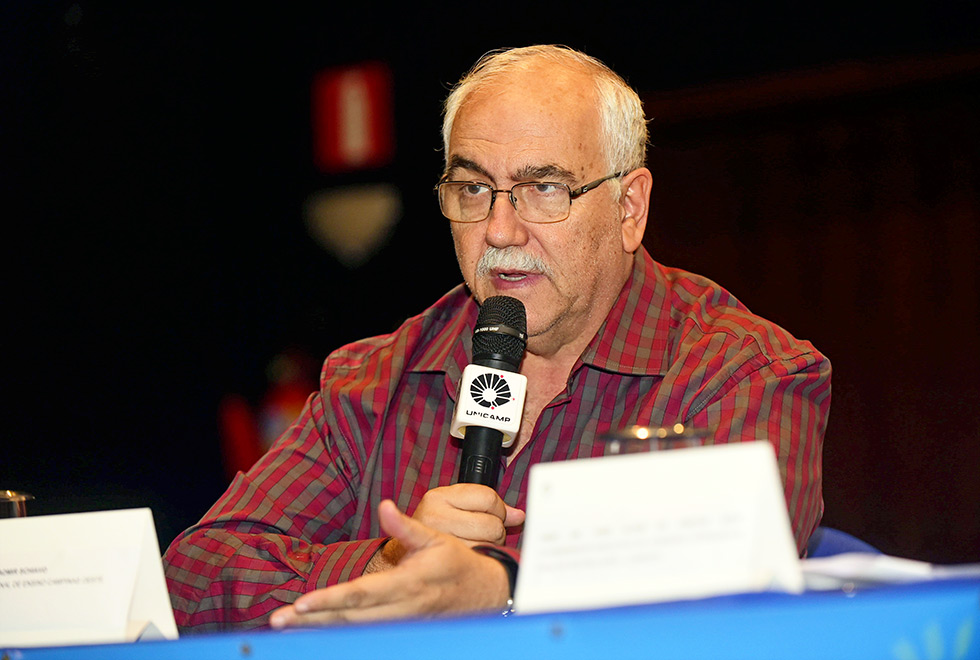 Antonio Admir Schiavo, dirigente regional de ensino Campinas Oeste da Rede Estadual de Ensino Antonio Admir Schiavo, dirigente regional de ensino Campinas Oeste da Rede Estadual de Ensino