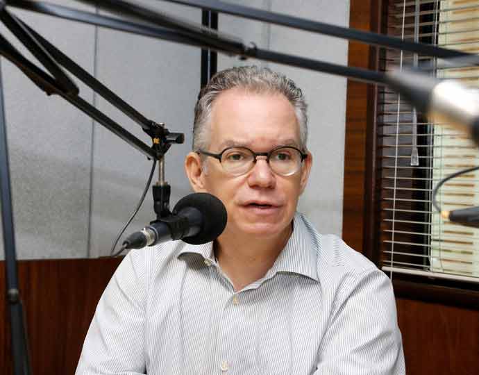 Marcelo Knobel no programa Diálogos na USP