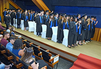 Formandos do ProFis fazem juramento Formandos do ProFis fazem juramento