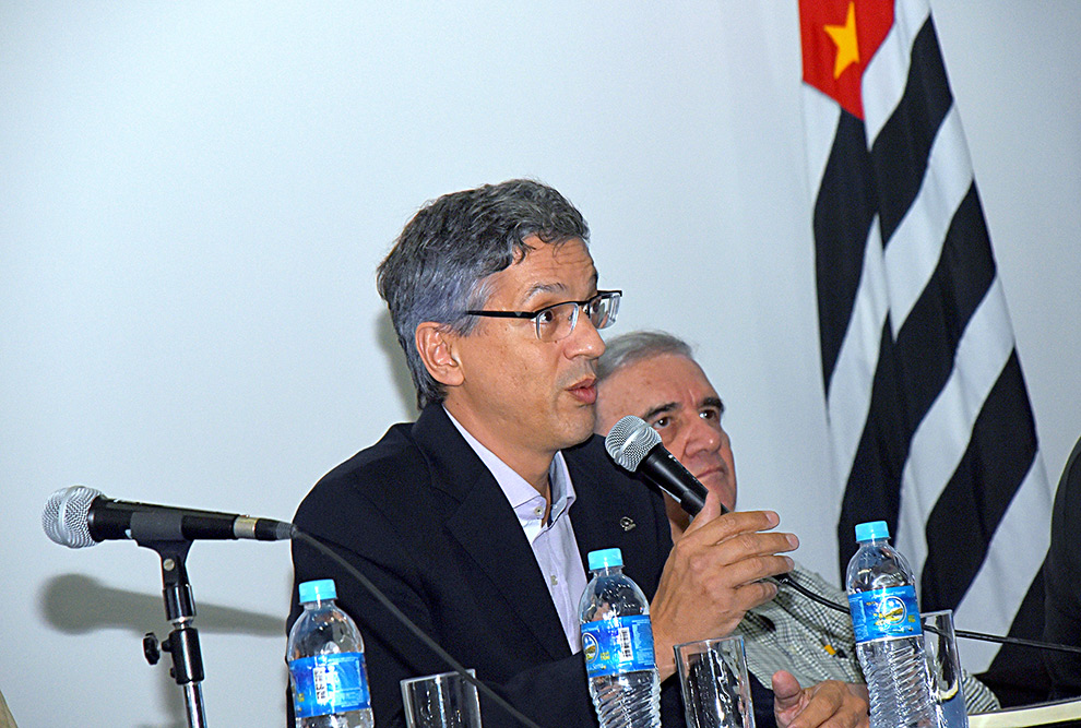 Paulo Sérgio Fracalanza, diretor do IE Paulo Sérgio Fracalanza, diretor do IE