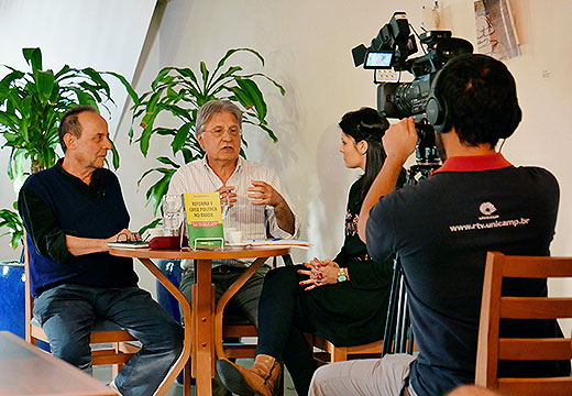Os professores Armando Boito Jr. e Francisco Foot Hardman | Foto: RTV Unicamp Os professores Armando Boito Jr. e Francisco Foot Hardman | Foto: RTV Unicamp