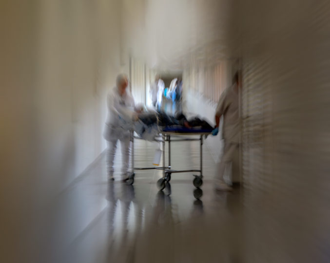 A Síndrome de Burnout é um fenômeno psicossocial que surge como resposta aos estressores interpessoais crônicos presentes no trabalho A Síndrome de Burnout é um fenômeno psicossocial que surge como resposta aos estressores interpessoais crônicos presentes no trabalho
