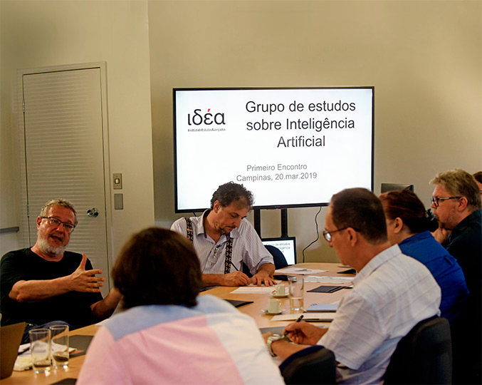 Grupo de Estudos sobre Inteligência Artificial reuniu dez especialistas de diversas áreas e instituições Grupo de Estudos sobre Inteligência Artificial reuniu dez especialistas de diversas áreas e instituições