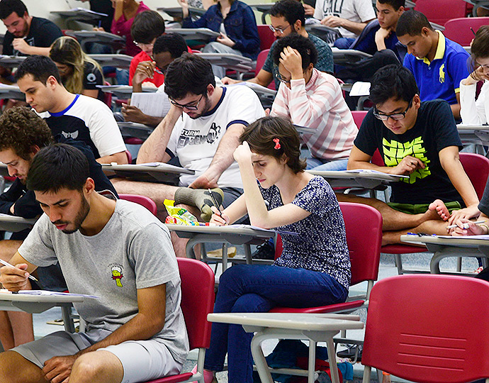 Vestibular Unicamp | Foto: Antonio Scarpinetti