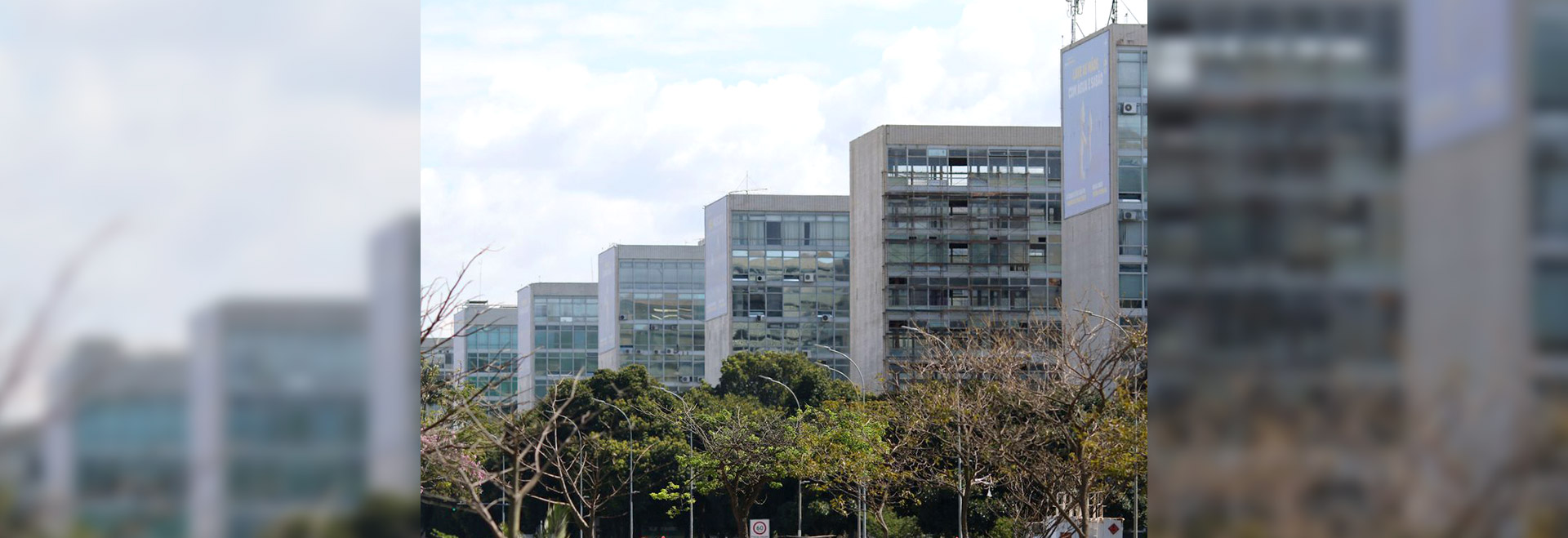 Esplanada dos Ministérios em Brasília; cinco profissionais que têm ou tiveram uma trajetória consolidada na Universidade irão compor os primeiros escalões do governo
