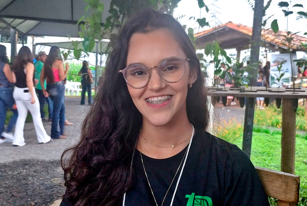 Laís Cristina do Carmo Leite cursa o 3º ano do ensino médio no Instituto Federal de Muzambinho: preocupação com as mudanças climáticas