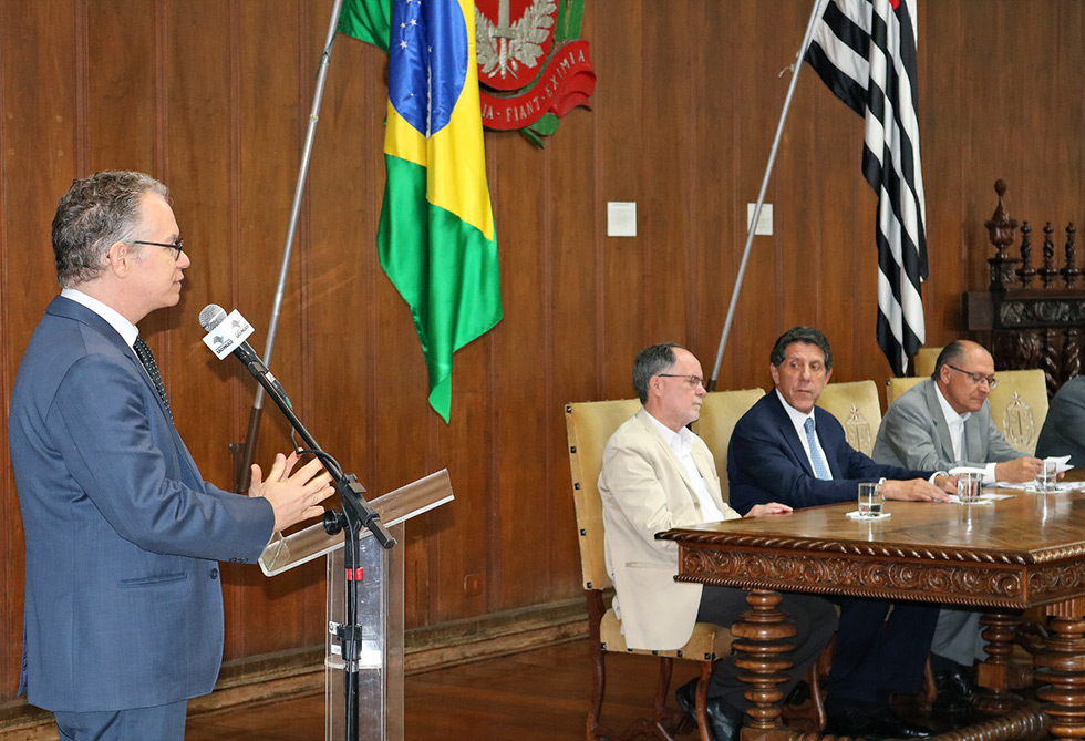 Marcelo Knobel, reitor da Unicamp: "trabalhar firme para logo termos um hospital-referência em toda a região, com a marca Unicamp"