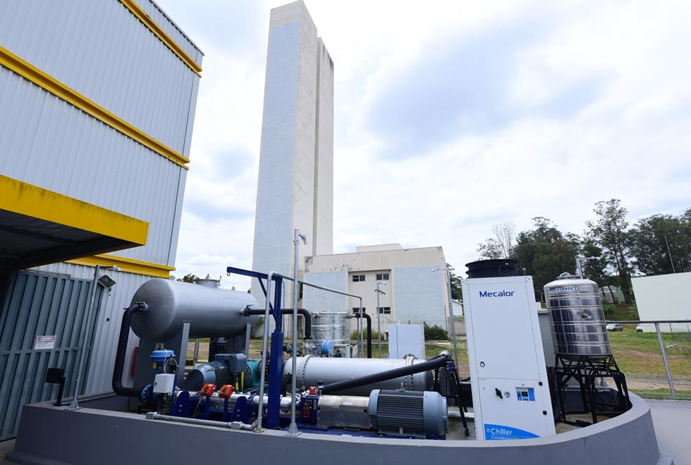 Novo circuito de testes de bombas centrífugas para extração de petróleo no Cepetro