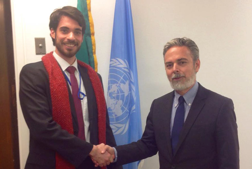 Gustavo em reunião em Nova Iorque com o embaixador do Brasil na ONU, ex-Ministro das Relações Exteriores, Antonio Patriota