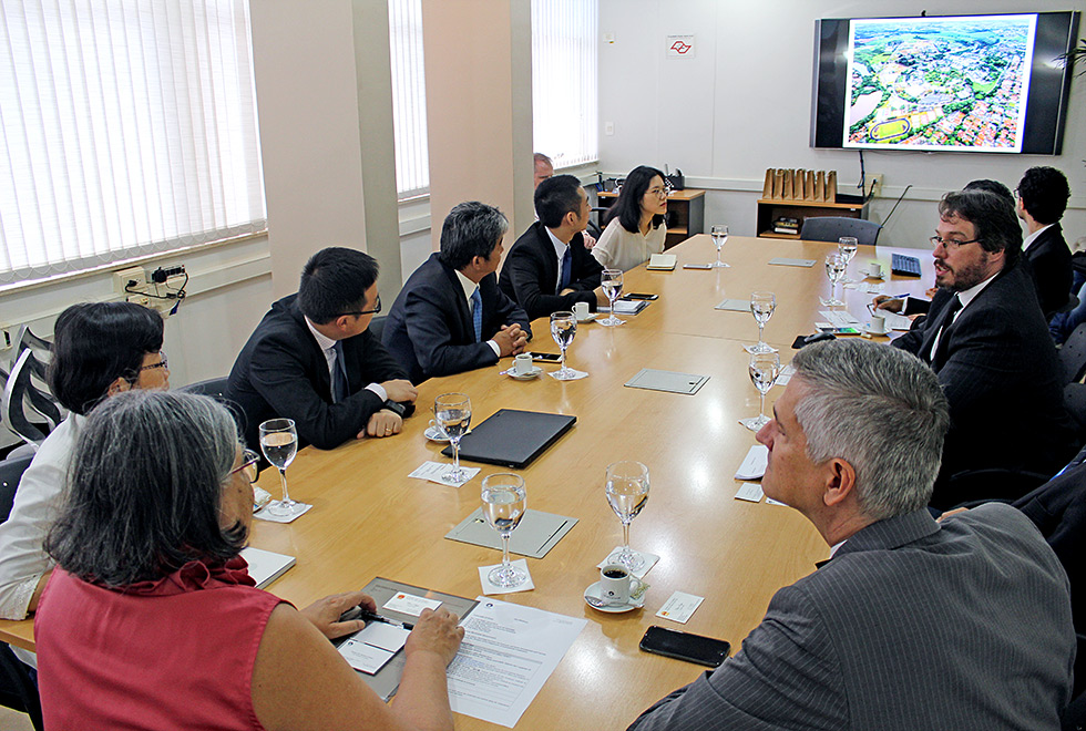 Apresentação da Unicamp para a delegação chinesa