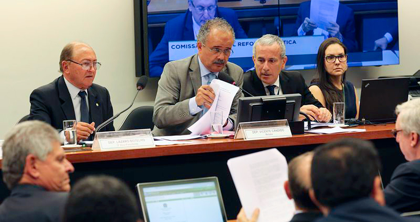 Comissão Especial da Reforma Política analisa substitutivo | Foto: Agência Brasil