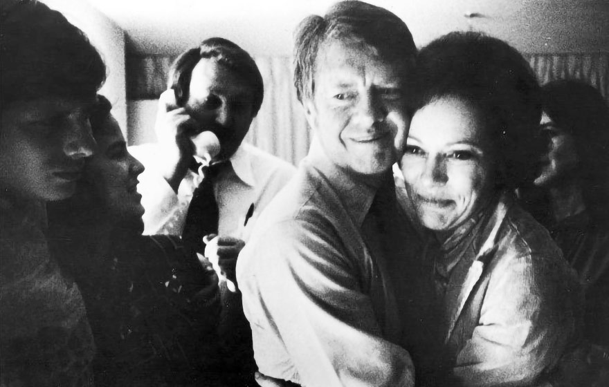 Jimmy Carter comemora vitória nas eleições presidenciais | Foto: Reprodução Jimmy Carter comemora vitória nas eleições presidenciais | Foto: Reprodução