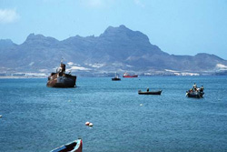 Paisagens de Cabo Verde registradas por professores da Unicamp: eles assumiram a coordenação de 28 turmas em três ilhas do país que fica na costa noroeste da África