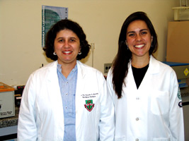 A professora Fernanda Marcondes e a  fisioterapeuta Tatiana Cunha: avaliando  efeitos do exercício físico na associação de hipertensão e diabetes (Foto: Divulgação)