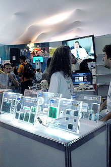 Estande da Mostra de Ciência e Tecnologia (ExpoT&C), realizada na Unicamp durante a 60ª Reunião Anual da SBPC (Foto: Antônio Scarpinetti)