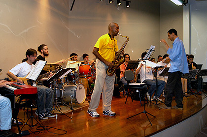 Marsalis e Coletivo Orquestral, regidos por Mário Campos (Fotos: Antonio Scarpinetti)