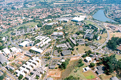 Vista área do campus da Unicamp em Barão Geraldo: próximo reitor será o nono na linha de sucessão de Zeferino Vaz, fundador da Universidade e seu primeiro dirigente (Foto: Antoninho Perri)