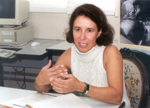 Neire do Rossio Martins, coordenadora do Arquivo Central da Unicamp 