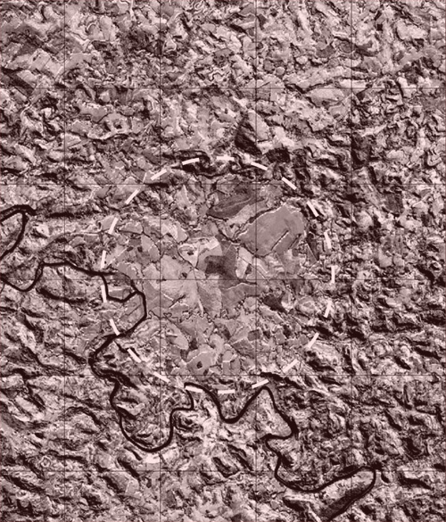 Localização das crateras de impacto; no mapa abaixo, onde fica a cidade de Coronel Vivida; na imagem de satélite, a cratera descoberta pelo pesquisador