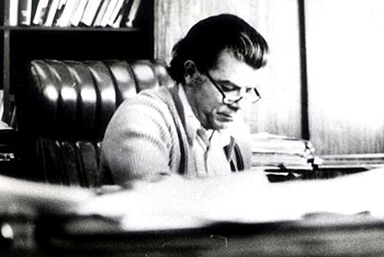 O físico Sérgio Porto no papel de coordenador dos Institutos da Unicamp, em 1978