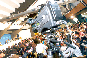 2003 - Congresso Brasileiro de Sociologia reúne centenas de intelectuais. Foto: Antoninho Perri.