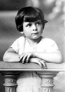 1928 - Aos quatro anos, em Curitiba