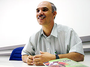 O professor Eliel Unglaub, autor do livro técnicas capazes de aprimorar o aprendizado (Foto: Luis Paulo Silva)
