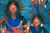 Os Parakanã, conhecidos como "índios brancos", tiram seu sustento da floresta 