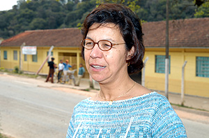 Elizabeth Martinez, diretora da escola Profa. Júlia Ribeiro Bretãs: adesão maciça 