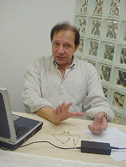 O professor Roberto Covolan, editor da próxima edição de "MultiCiência" (Foto: Neldo Cantanti)