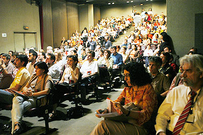 Seminário: "O Silêncio dos Intelectuais – Cultura e Pensamento  em tempos de incerteza", realizado  em 23 de agosto em São Paulo