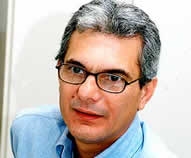 Armando José Geraldo, atual diretor: formação profissional de alto nível