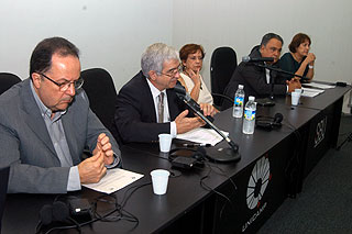 Da esq. para a dir., Sérgio Leite, Fernando Costa, Letícia Canêdo, Afranio Garcia e Agueda Bittencourt (Foto: Antonio Scarpinetti) 
