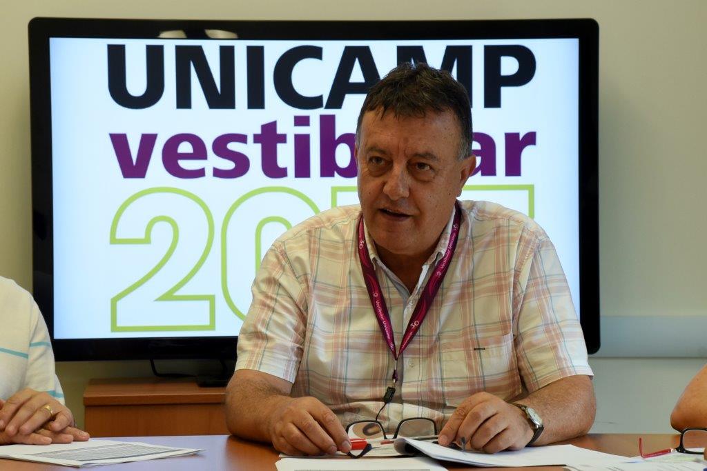 Coordenador executivo da Comvest, Edmundo Capelas de Oliveira