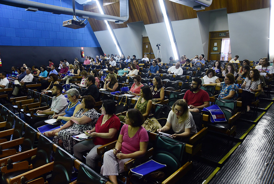 Público acompanha o I Encontro de Extensão da Unicamp