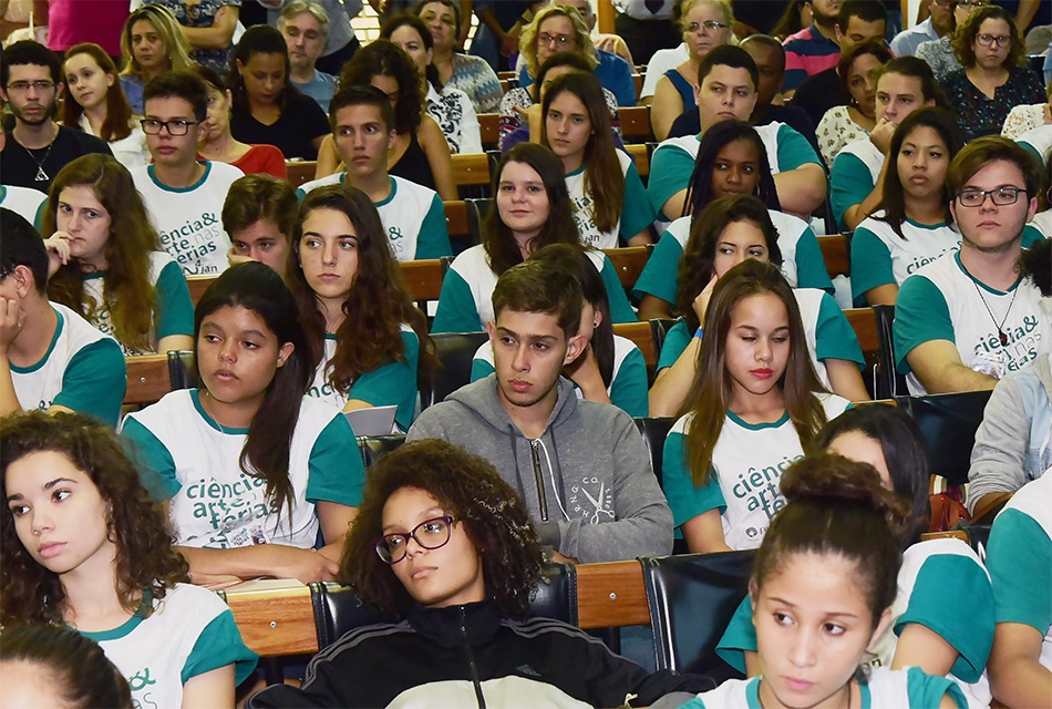 Público no Centro de Convenções Público no Centro de Convenções