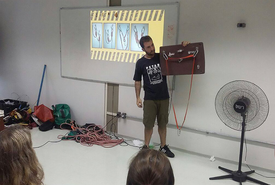 Curso de normatização NR35 realizado na Faculdade de Educação Física Curso de normatização NR35 realizado na Faculdade de Educação Física