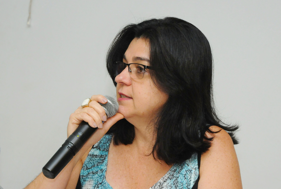 Maria Aparecida Quina de Souza, coordenadora da DGRH Maria Aparecida Quina de Souza, coordenadora da DGRH