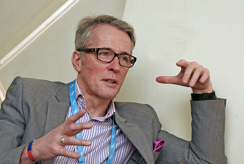 David Lane, diretor do Centro de Robótica de Edimburgo