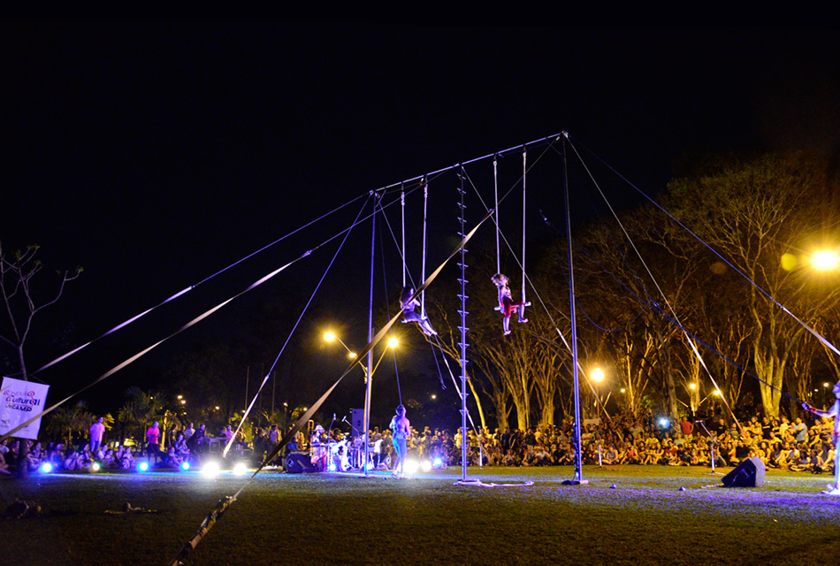 Projeto Conexão Cultural contribuí para tornar o convívio no campus mais agradável Projeto Conexão Cultural contribuí para tornar o convívio no campus mais agradável