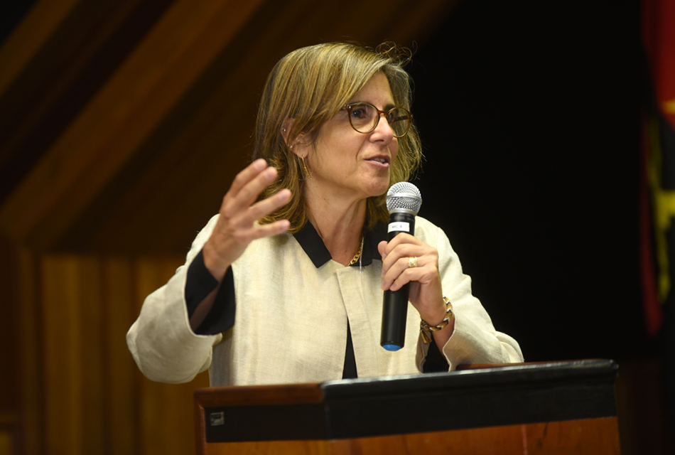 Maria Fernanda Rollo, Secretária de Estado da Ciência, Tecnologia e Ensino Superior de Portugal Maria Fernanda Rollo, Secretária de Estado da Ciência, Tecnologia e Ensino Superior de Portugal